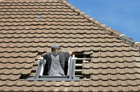 Pose de velux - Douzat
